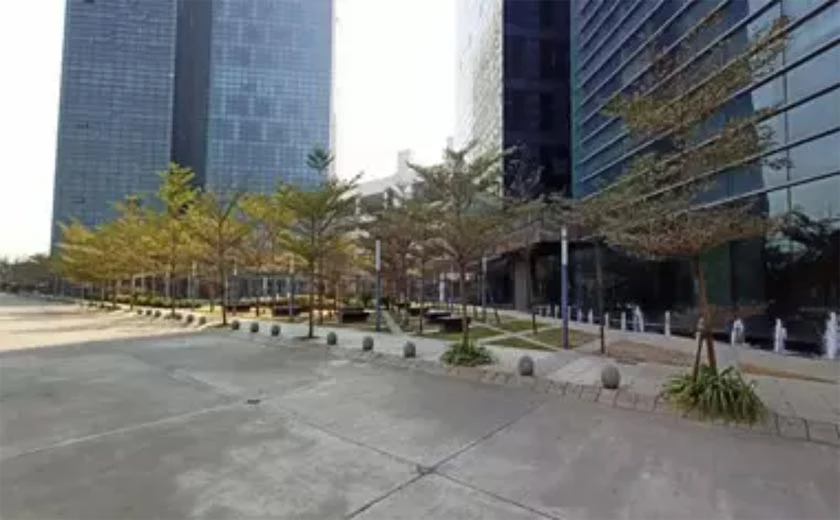 Commercial Office Space for Rent in Mani Casadona Kolkata-CT1171-Im9990